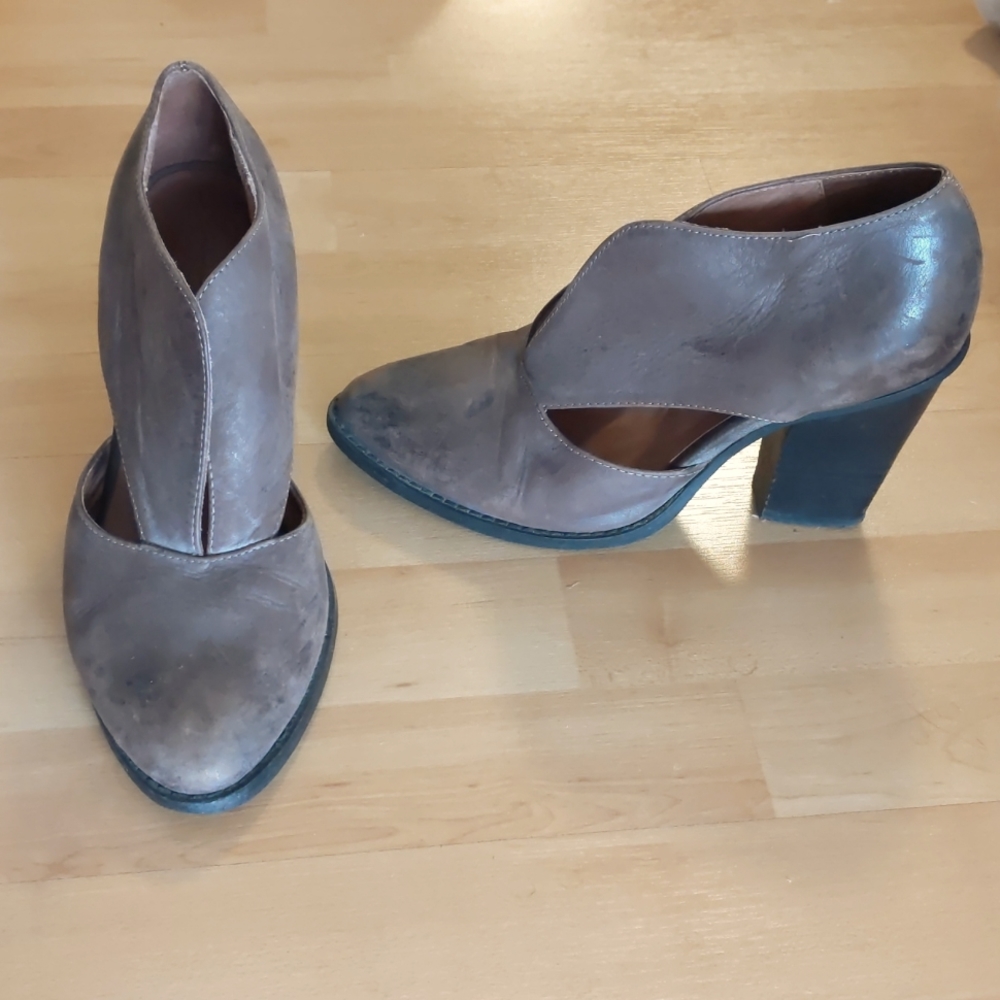 Jeffrey Campbell Vamp Brown Heeled Booties